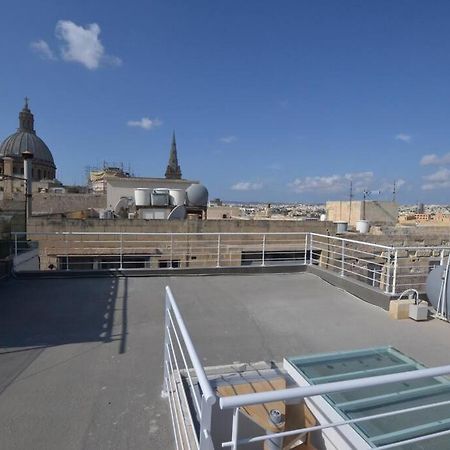 Vallettadreamsuites Groud Floor Shared Sea View Rooof Terrace Extérieur photo
